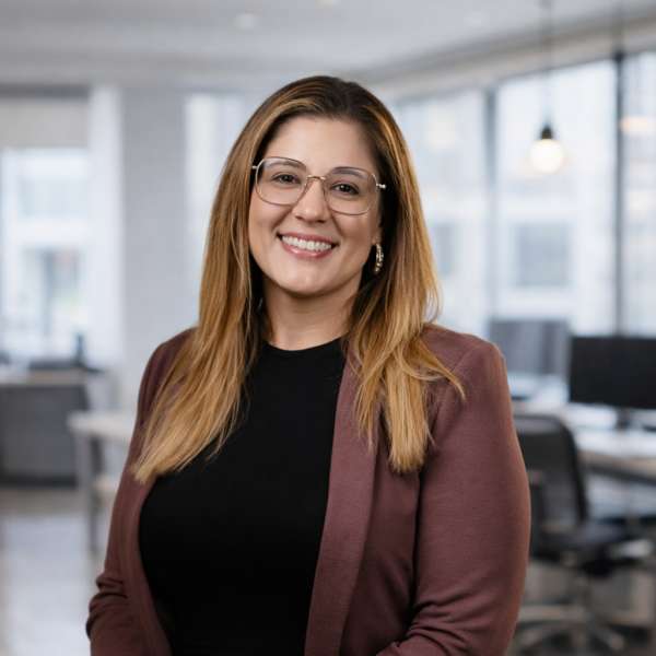 Photo of Holly Handel